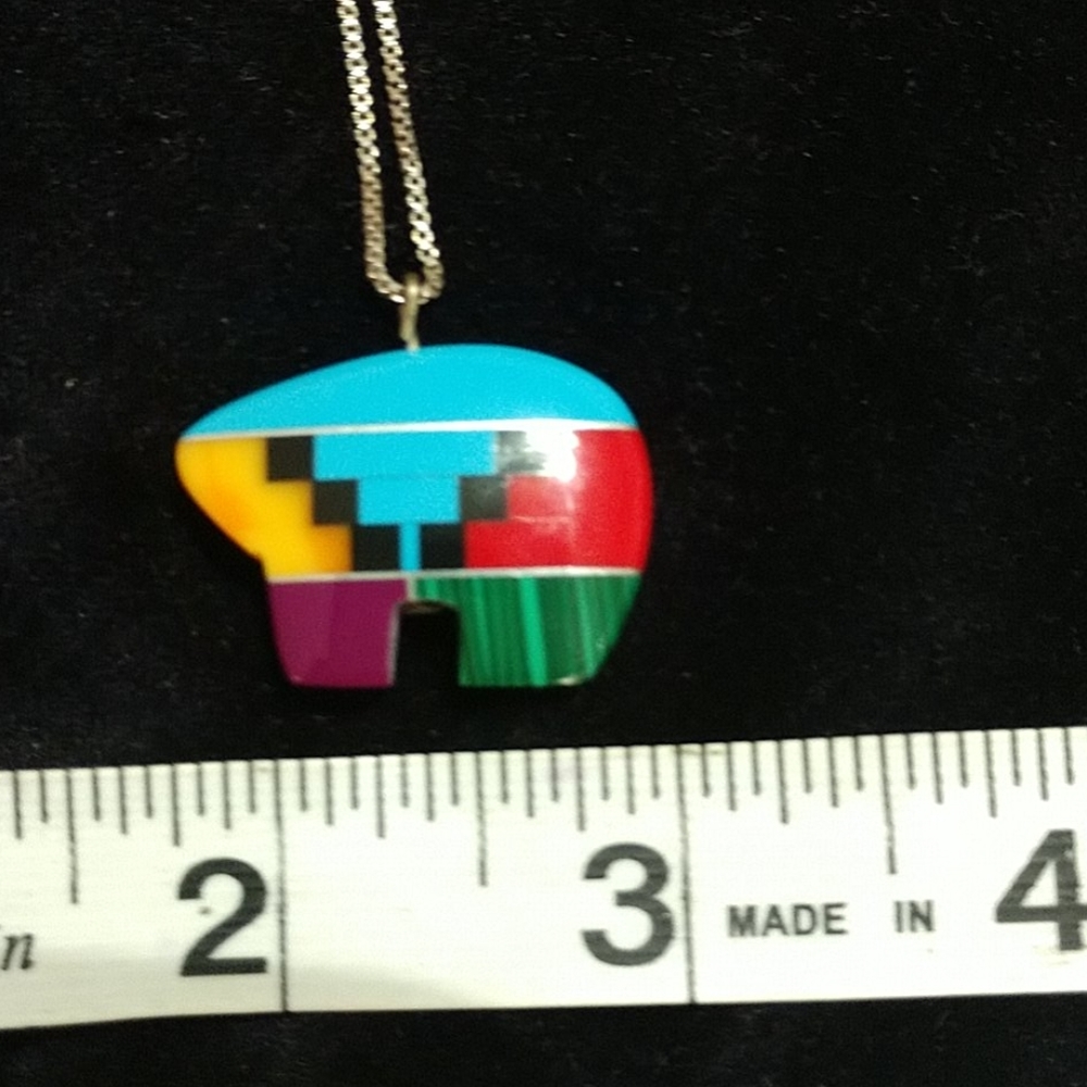 Pendent - Picture 2 of 3